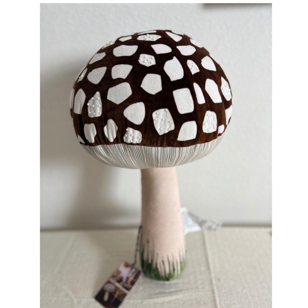 John Derian for Target Mushroom Pillow 14 x 16 " Brown New Velvet Beaded Spotted